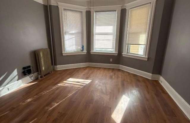 107 Isabella Ave photos photos