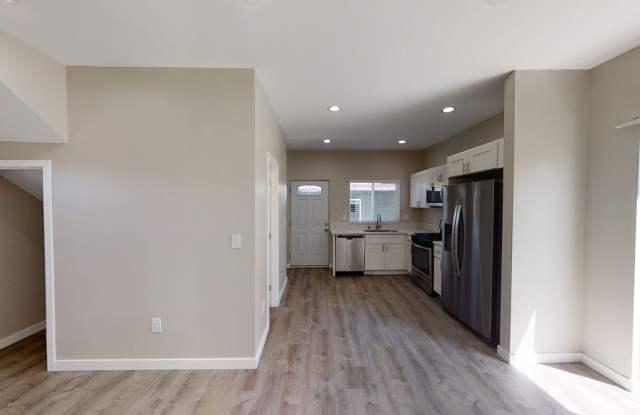 4 BD House! Gallery 2