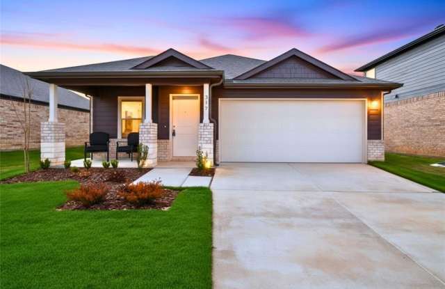 115 Brookline Drive - 115 Brookline Drive, Terrell, TX 75160