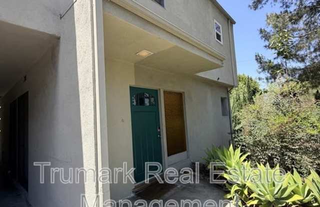 3941 Clayton Avenue Gallery 2
