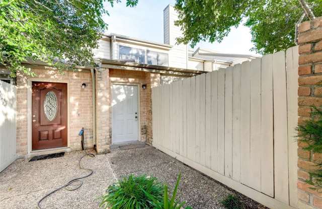 710 Country Place Drive Gallery 3