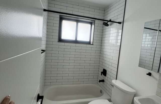 14040 Northeast 16th Court photos photos