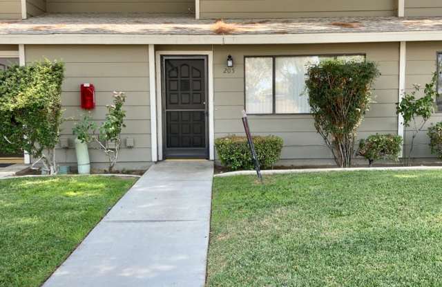 AVAILABLE NOW!! photos photos AVAILABLE NOW!! photos photos