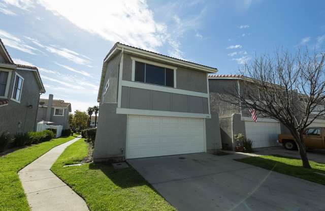 North Oxnard Condo - 1358 Gina Drive, Oxnard, CA 93030