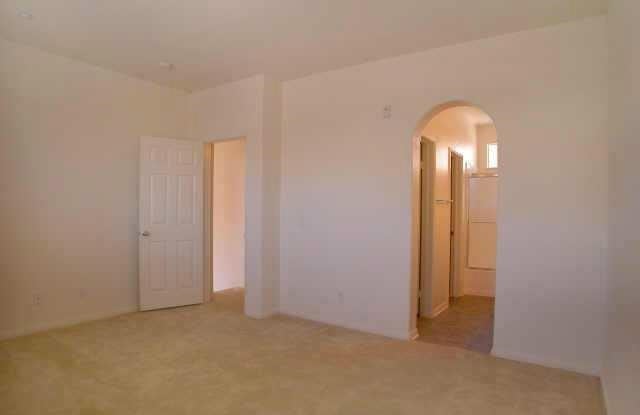 2924 Escala Cir Gallery 3