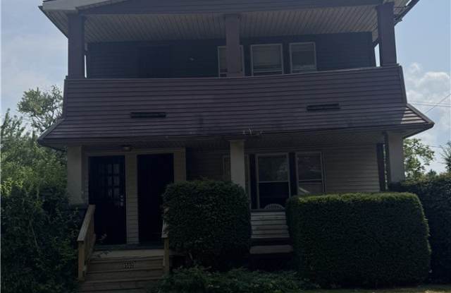 8502 Grand Division Avenue photos photos