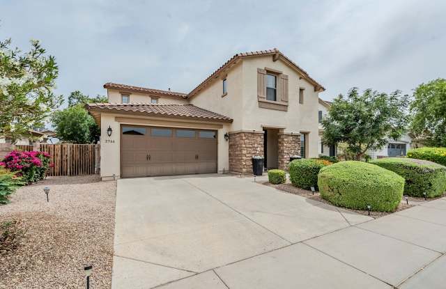 Immaculate Gilbert Home photos photos
