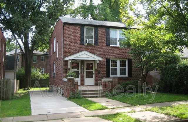 7766 Gissler Ave - 7766 Gissler Avenue, Richmond Heights, MO 63117