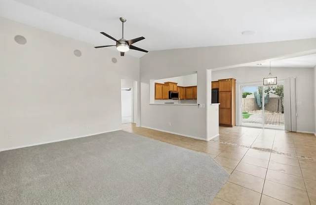 3020 E Desert Moon Trl, Gallery 4