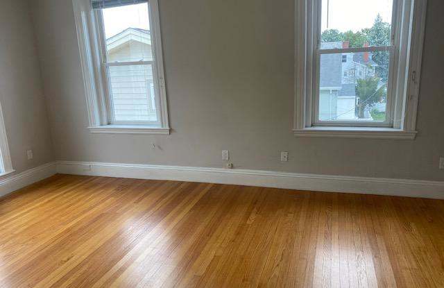 173 maple St. Gallery 3