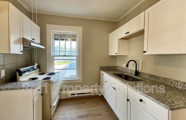 702 Silver Avenue - A photos photos