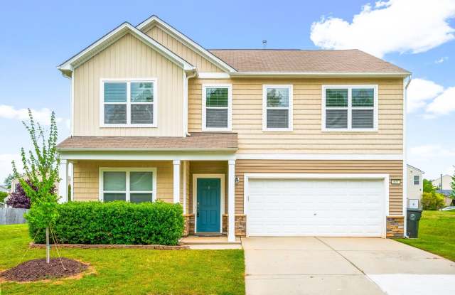 **Spacious Updated 5/3 in Beautiful Mebane** - 631 Collington Drive, Mebane, NC 27302 **Spacious Updated 5/3 in Beautiful Mebane** - 631 Collington Drive, Mebane, NC 27302