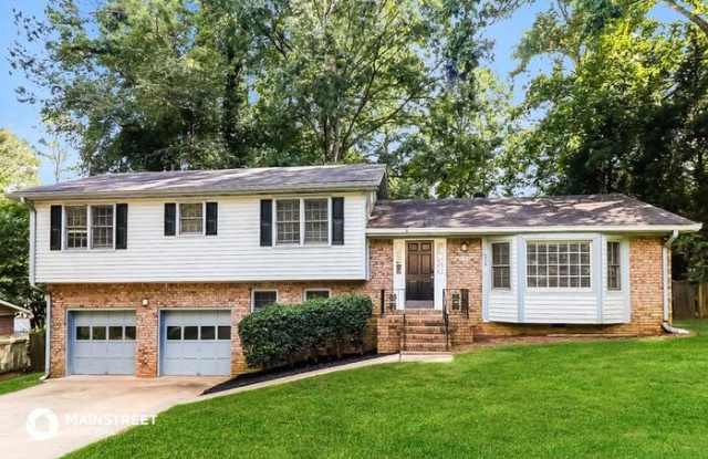4573 Karron Lane - 4573 Karron Lane, Cobb County, GA 30127