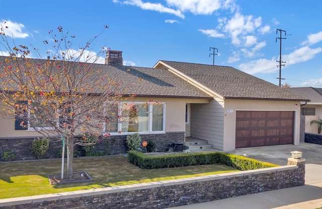 924 E Rose Avenue - 924 East Rose Avenue, Orange, CA 92867