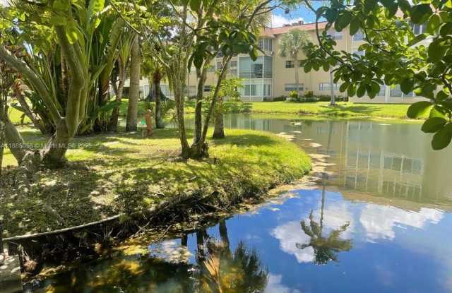 5051 W Oakland Park Blvd photos photos