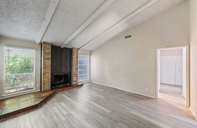 1111 West Rundberg Lane Gallery 1