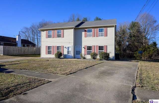130 Skyline Drive - 130 Skyline Drive, Radcliff, KY 40160