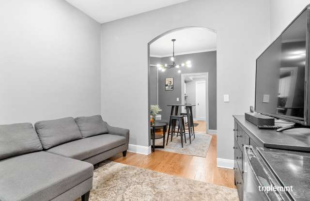 173 East 74th Street Gallery 4