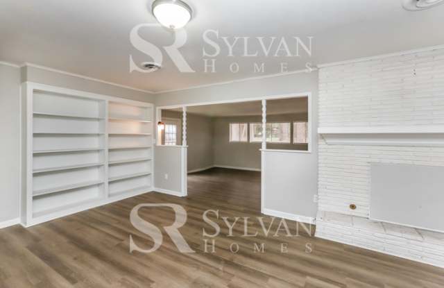 4375 Ridgewood Road Gallery 2