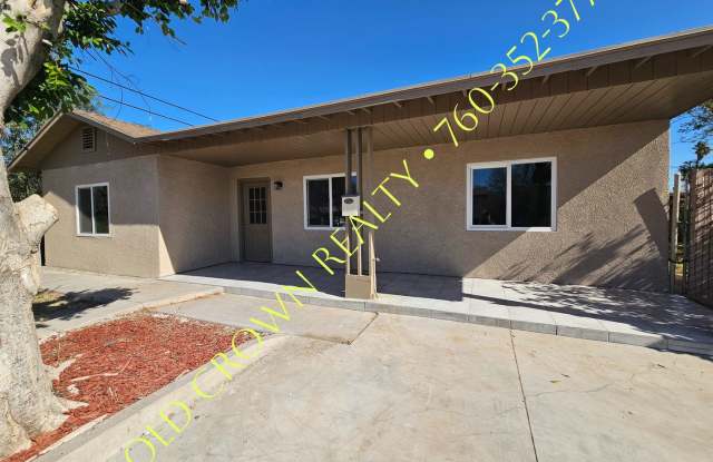 Home for Rent in Calexico Utilities included photos photos
