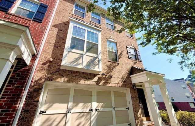 6243 Sawtooth Oak Court SE photos photos