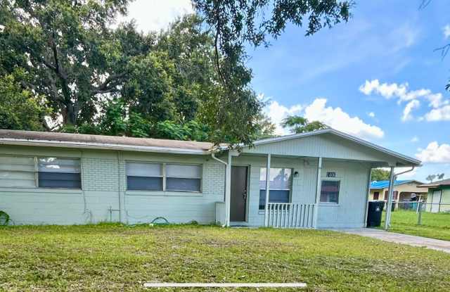 Charming 3-Bedroom Home in Orlando, FL! photos photos