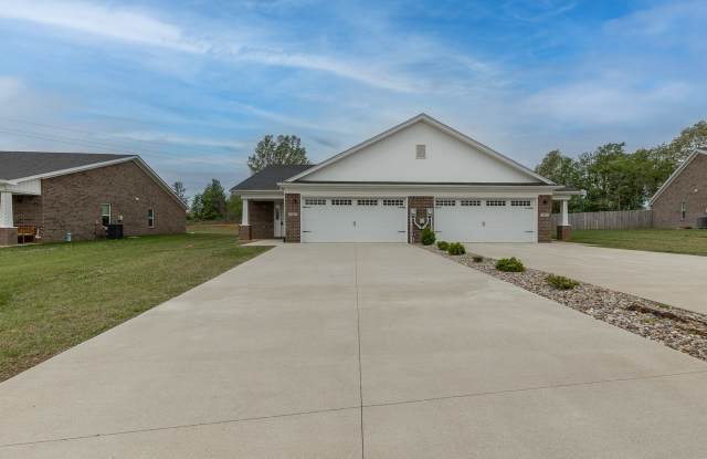 305 Breckinridge Circle photos photos