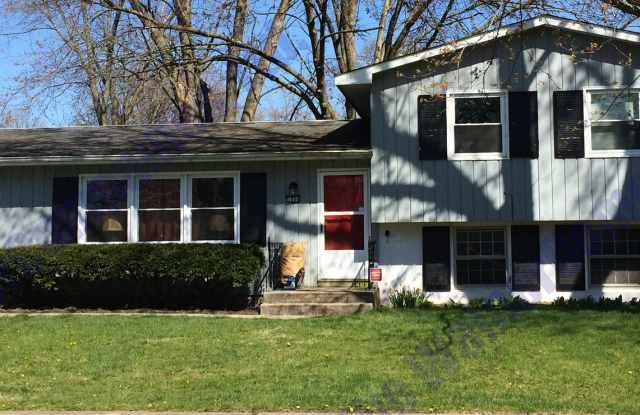 Now leasing for August 1st - 1804 Rebecca Drive, Champaign, IL 61821