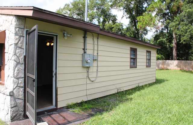 5514 GREEN FOREST DR Gallery 3