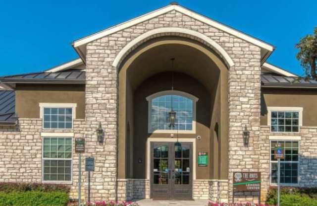 167 Old San Antonio Rd Gallery 1