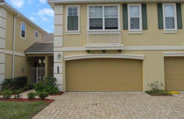 539 HEDGEWOOD Drive photos photos