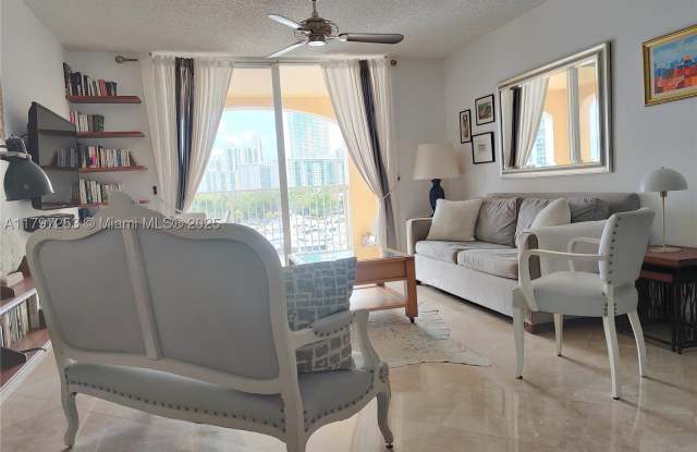 19877 E Country Club Dr Gallery 3