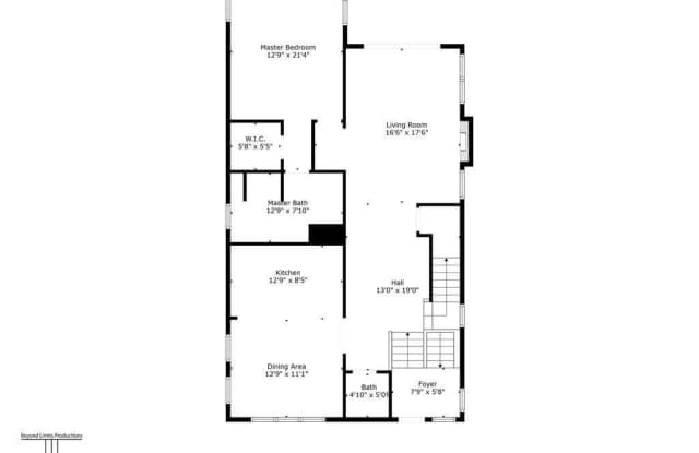 212 Hawthorne Village Court Gallery 3