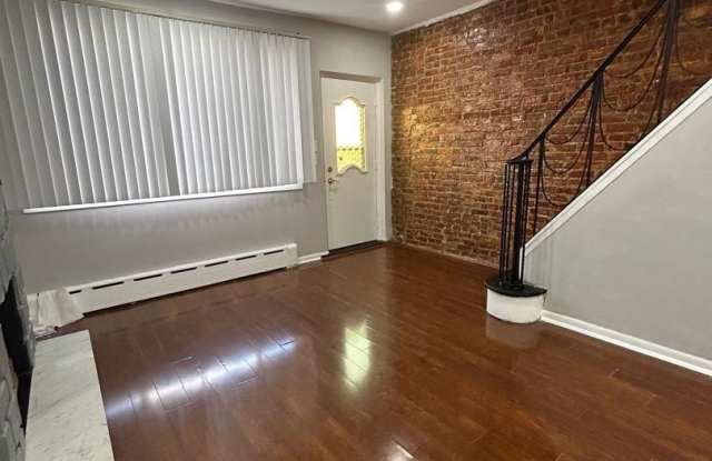 120 TREE Street Gallery 4