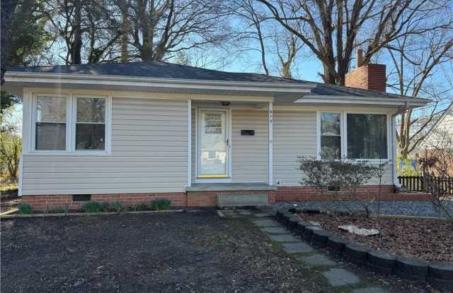 813 Idlewood Drive photos photos