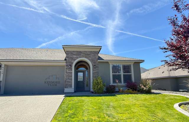 3 Bedroom, 2 Bath Townhome in West Pasco Gallery 1