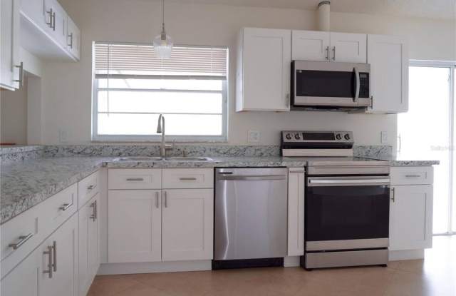 970 Amy Ridge Court Gallery 2