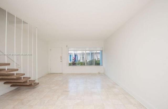 9455 Bay Harbor Ter photos photos