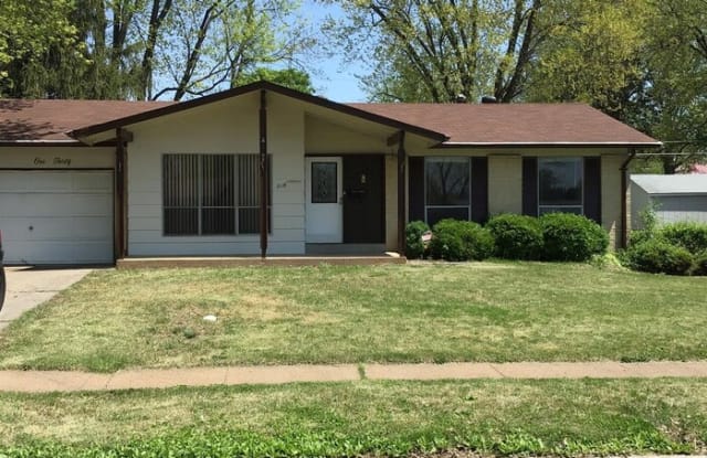 140 Brightmoor Drive - 140 Brightmoor Drive, Florissant, MO 63033