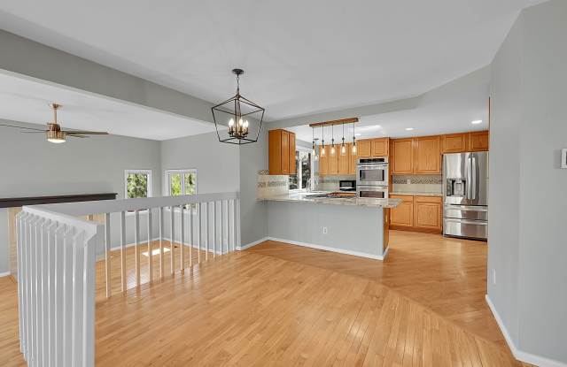 23850 Genesee Village Road - 1 Gallery 3