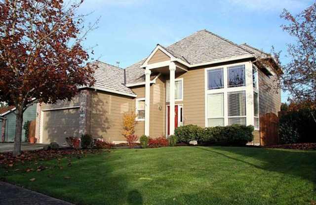 Spacious 4-Bedroom Home with Gourmet Kitchen, Primary Suite & Backyard Garden in Bethany photos photos