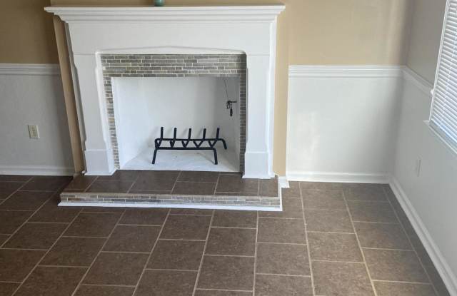 132 Greenbriar Court Gallery 4