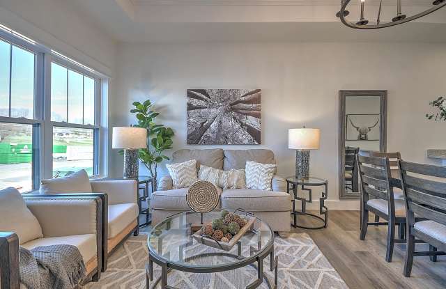 915 Suncrest Dr Gallery 3