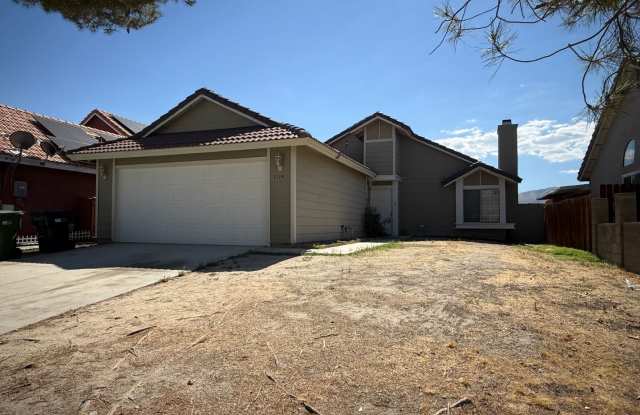Palmdale 3 Bedroom -Available Now! Gallery 1