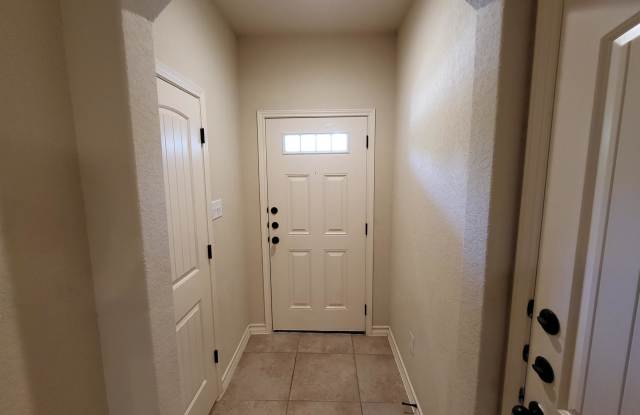 6930 Lakeview Drive -101 Gallery 2
