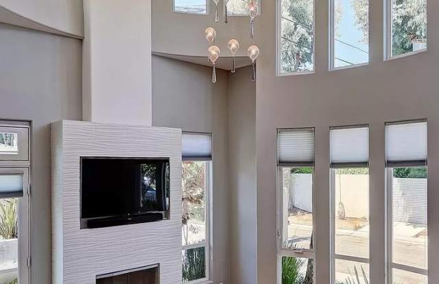 Stunning 4-Bedroom Home for Lease – Prime Manhattan Beach Location | $12,000/mo - 1048 14th Street, Manhattan Beach, CA 90266
