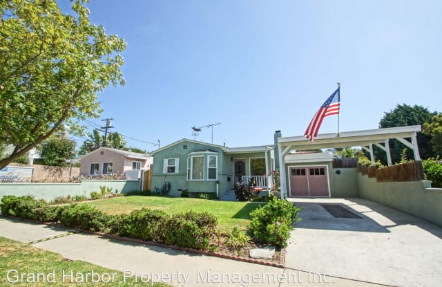 424 S Meadows Ave - 424 South Meadows Avenue, Manhattan Beach, CA 90266
