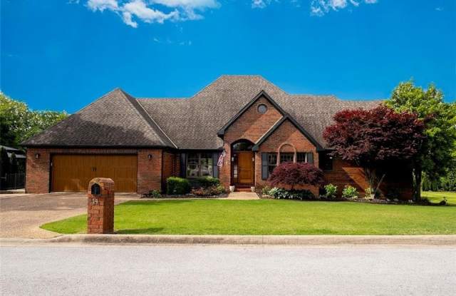 14 Mission Hills  CIR photos photos