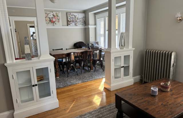 242 Southern Artery Gallery 2