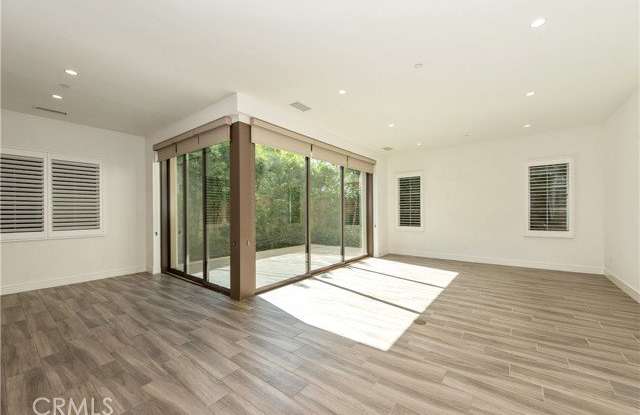 135 Linda Vista Gallery 4